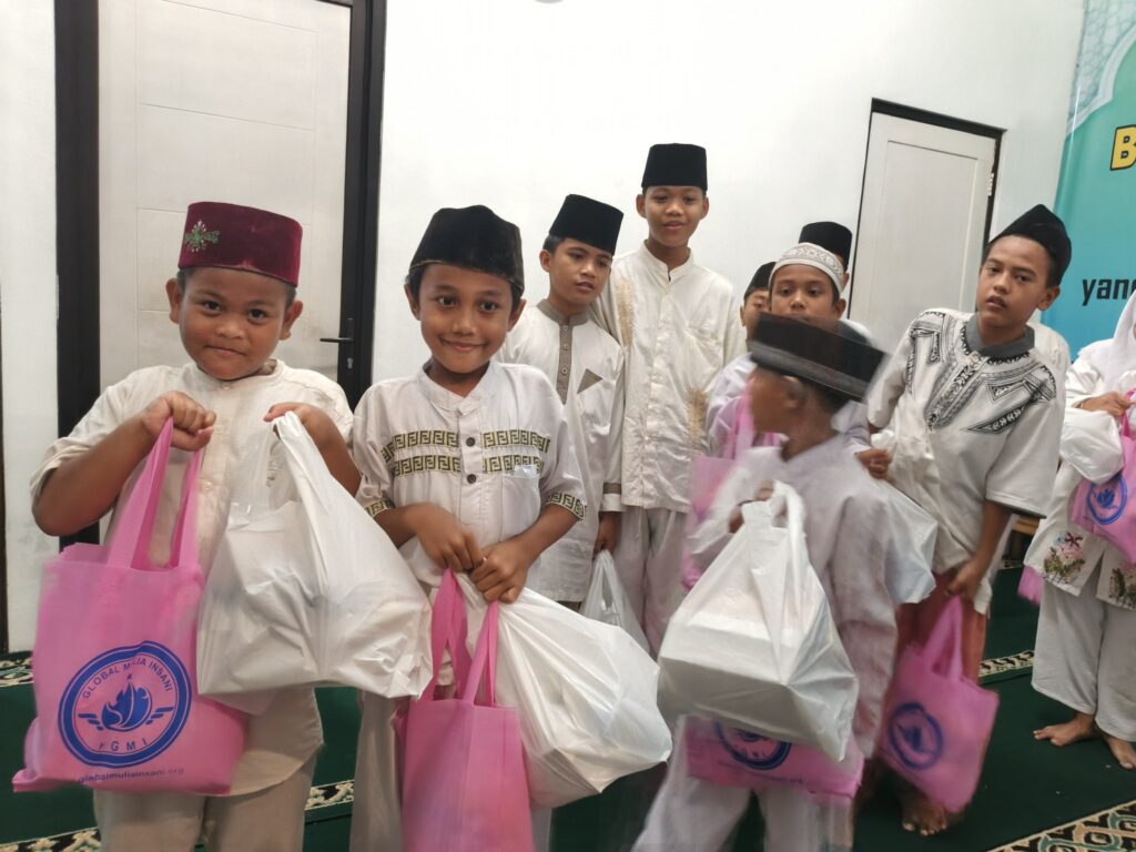 santunan jumat berkah